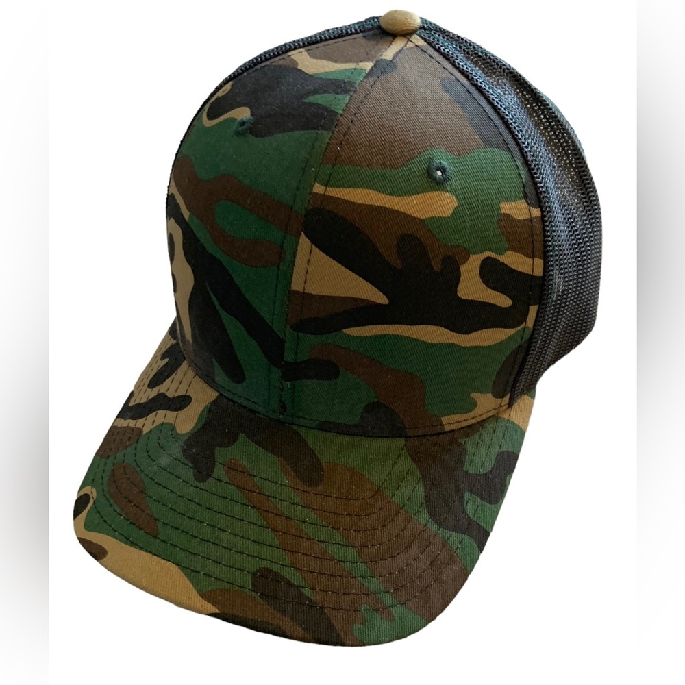 Richardson camo mesh trucker hat